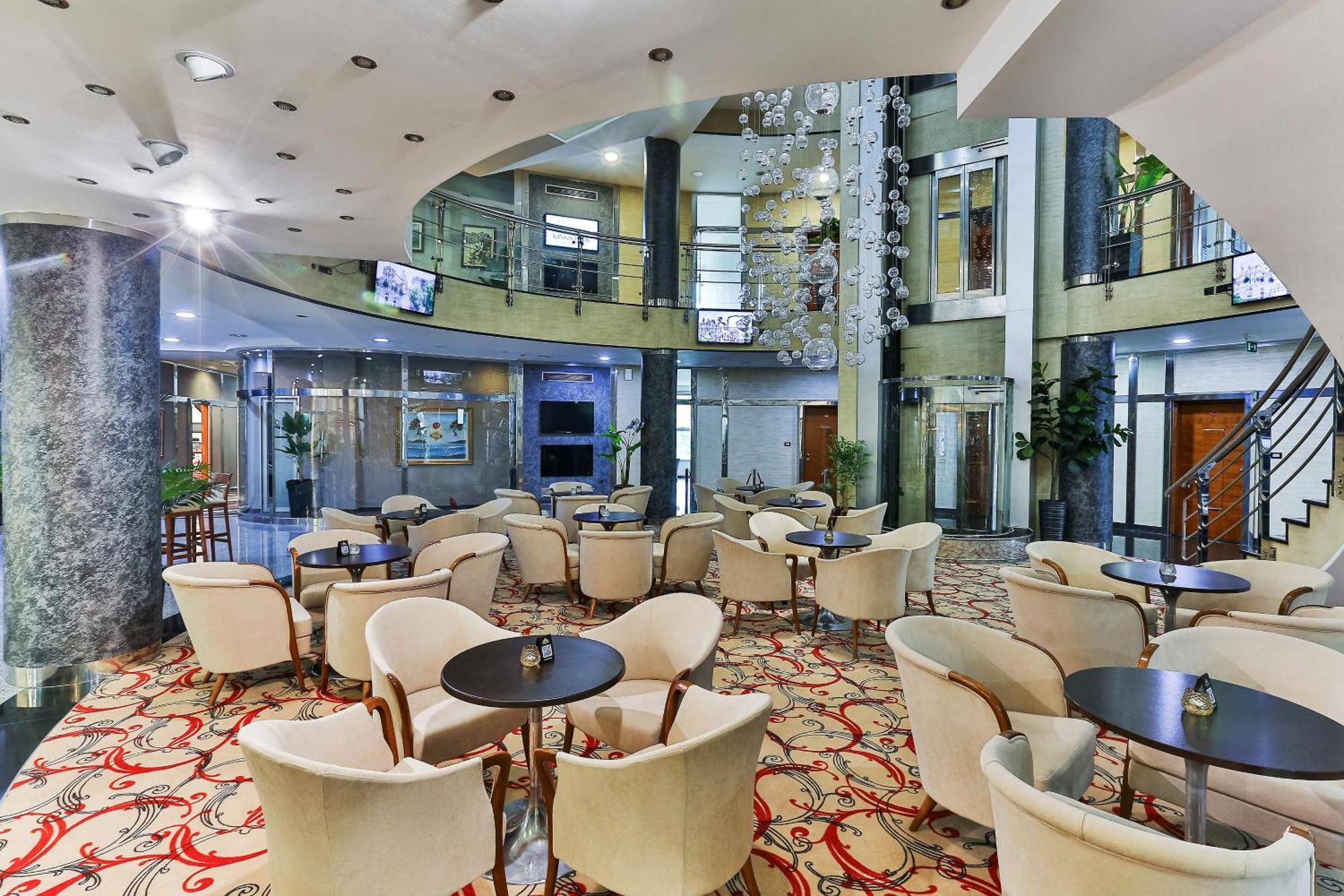 Kings Park Hotel Podgorica Exteriör bild