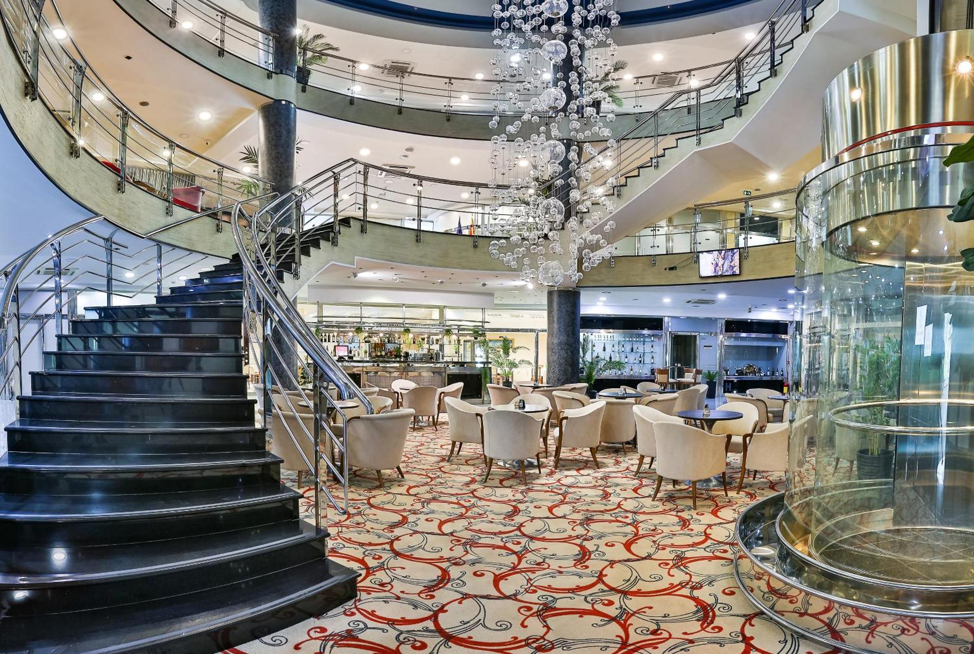 Kings Park Hotel Podgorica Exteriör bild