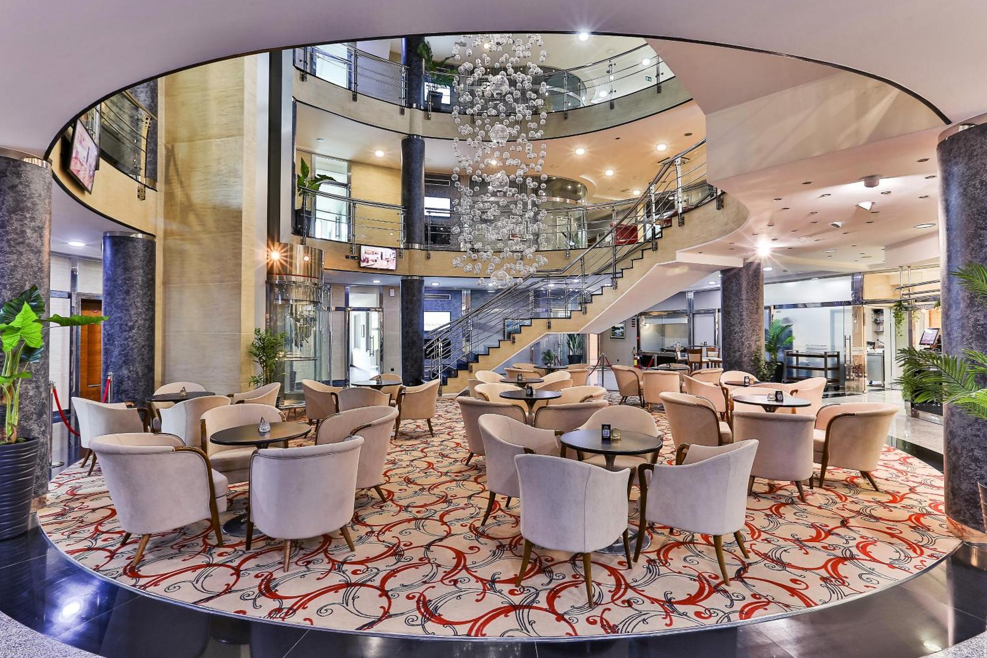 Kings Park Hotel Podgorica Exteriör bild